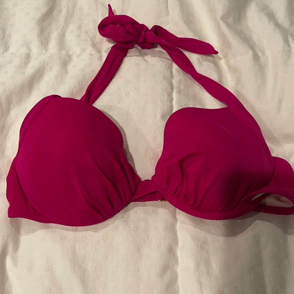 Victoria’s Secret bikini top